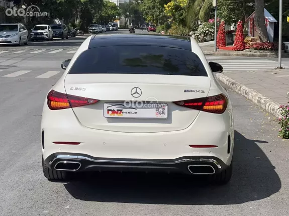 Mercedes-Benz C300 AMG 2023 - TRẮNG NÂU CỰC ĐẸP