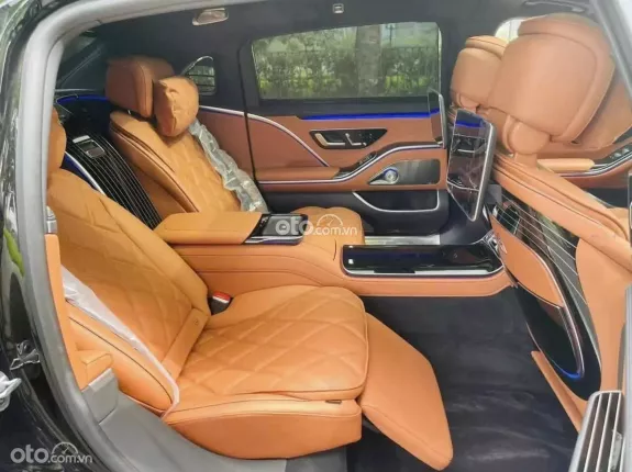 Mercedes-Benz Maybach S680 4Matic 2022 - Một xe duy nhất