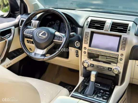 Lexus GX 460 2021 - Xe công ty xuất hóa đơn giá trị lớn