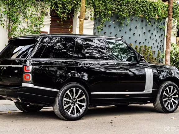 Land Rover Range Rover HSE 5.0 AT 2013 - Giá trị vượt trên giá tiền