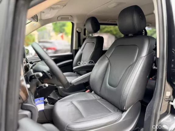 Mercedes-Benz V220 2015 - Mẫu MPV siêu sang nhà Mercedes