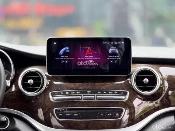 Mercedes-Benz V220 2015 - Mẫu MPV siêu sang nhà Mercedes