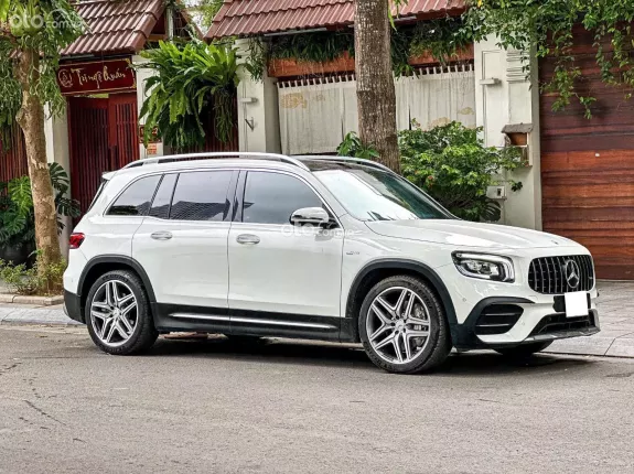 Mercedes-Benz GLB 35 AMG 2021 - Mẫu xe 7 chỗ không kém phần thể thao
