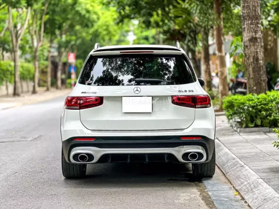 Mercedes-Benz GLB 35 AMG 2021 - Mẫu xe 7 chỗ không kém phần thể thao