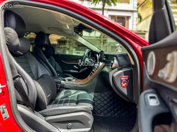 Mercedes-Benz C200 Exclusive 2021 - Xe đã qua sử dụng, chạy lướt cực mới