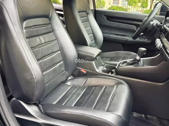 Honda CR-V 1.5 L 2025 - Hàng đẹp xuất sắc