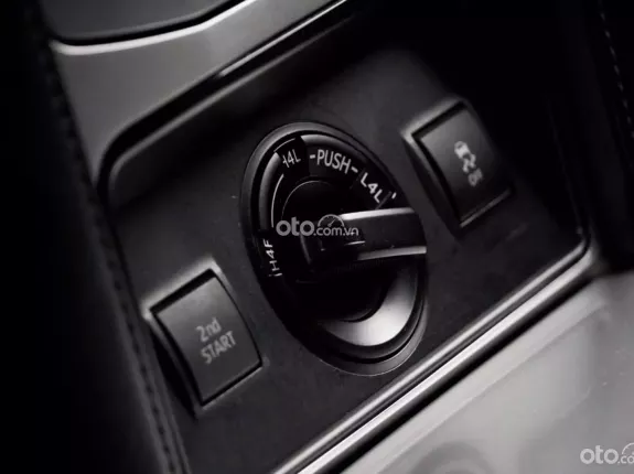 Toyota Land Cruiser Prado VX 2021 - Xe của các sếp