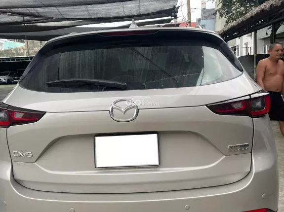 Mazda CX-5 2.0 Premium 2025 - Xe gia đình siêu mới