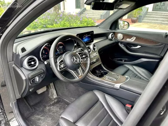 Mercedes-Benz GLC 200 4Matic 2021 - Xe cực mới, đủ hồ sơ sang tên ngay
