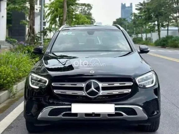 Mercedes-Benz GLC 200 4Matic 2021 - Xe cực mới, đủ hồ sơ sang tên ngay