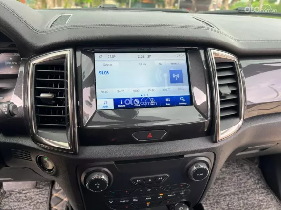 Ford Everest Titanium 2.0 AT 4x2 2018 - 1 chủ siêu mới