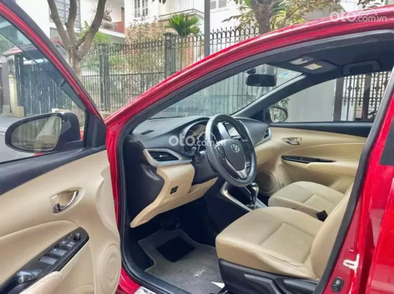 Toyota Yaris 1.5G 2018 - Chính chủ đi giữ gìn, siêu mới