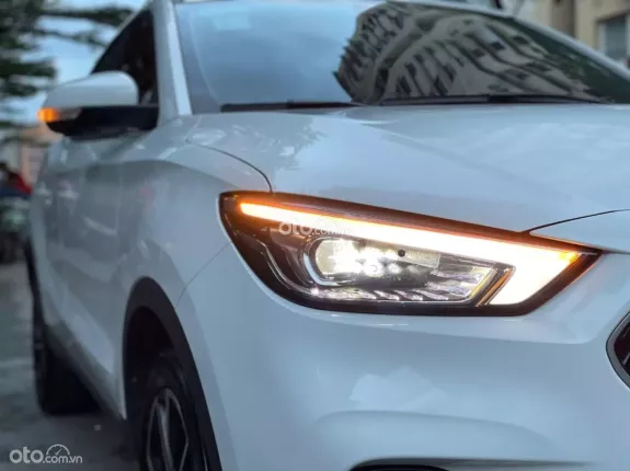 MG ZS 1.5 2WD Luxury 2024 - Phiên bản Luxury với nhiều tính năng cao cấp