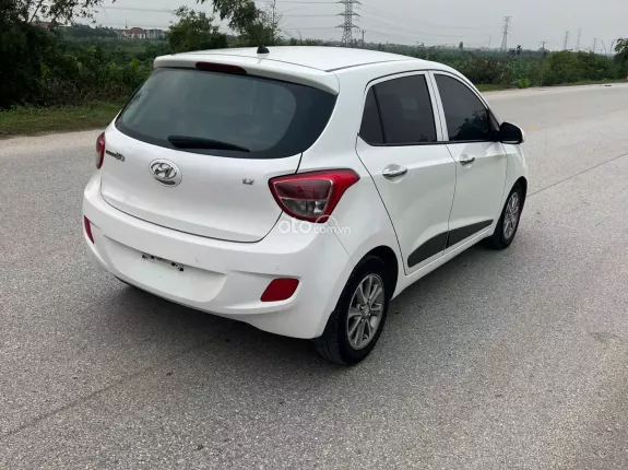 Hyundai Grand i10 Hatchback 1.2 AT 2016 - Nhập khẩu đời 2016, xe 1 chủ, bao hồ sơ Xe chất, không lỗi nhỏ, máy số keo chỉ thân
