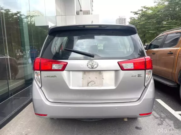 Toyota Innova 2.0E 2019 - BH chính hãng