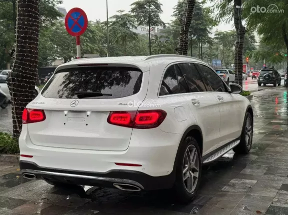Mercedes-Benz GLC 300 4Matic 2019 - Xe sang của anh chị đây ạ