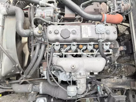 Isuzu QKR 210 2015 - Xe zin không lỗi nhỏ - xe khởi nghiệp - giá chỉ 2xx - lh 0362383145