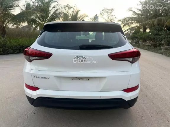 Hyundai Tucson 2.0 Đặc biệt 2016 - Xe đẹp, giá tốt sang tên ngay