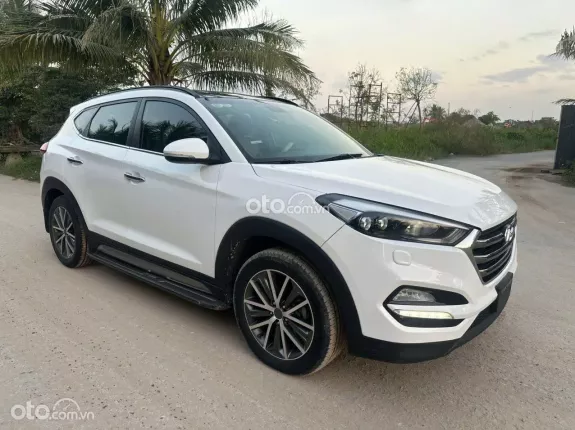 Hyundai Tucson 2.0 Đặc biệt 2016 - Xe đẹp, giá tốt sang tên ngay