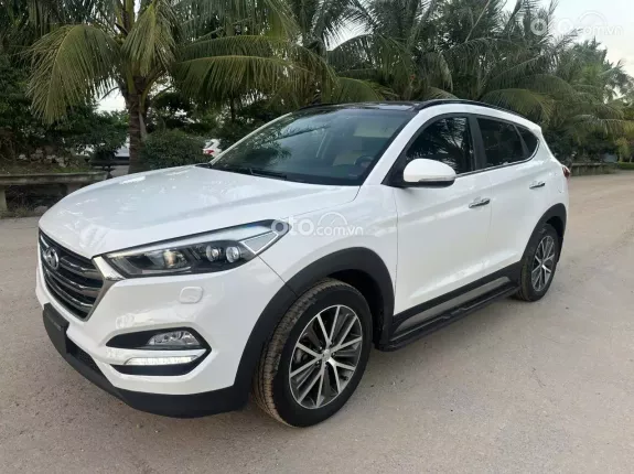 Hyundai Tucson 2.0 Đặc biệt 2016 - Xe đẹp, giá tốt sang tên ngay