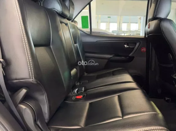 Toyota Fortuner 2023 - Giá rẻ cần bán gấp