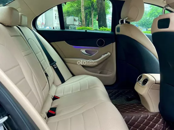 Mercedes-Benz C200 2.0 AT 2018 - Giá tốt cho AE nhiệt tình liên hệ trực tiếp có ra lộc