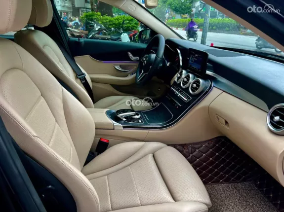 Mercedes-Benz C200 2.0 AT 2018 - Giá tốt cho AE nhiệt tình liên hệ trực tiếp có ra lộc