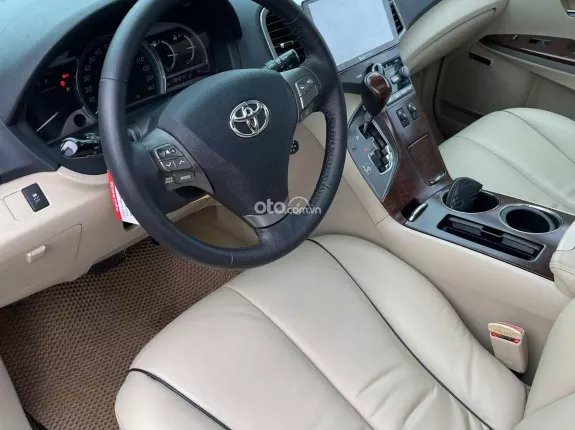 Toyota Venza 2.7 AWD AT 2010 - Nhập Mỹ nguyên chiếc