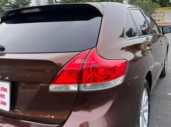Toyota Venza 2.7 AWD AT 2010 - Nhập Mỹ nguyên chiếc