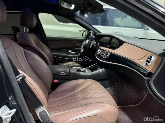 Mercedes-Benz Maybach S450 4Matic 2018 - Mercedes Maybach S450 4Matic Model 2018
