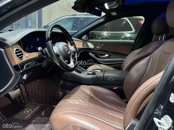 Mercedes-Benz Maybach S450 4Matic 2018 - Mercedes Maybach S450 4Matic Model 2018