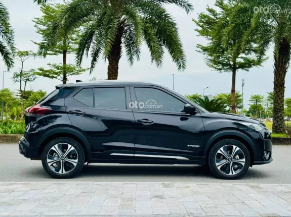 Nissan Kicks V 2023 - Nissan Kicks e-Power V sx2023, đăng ký 2024 chạy 1,8 vạn