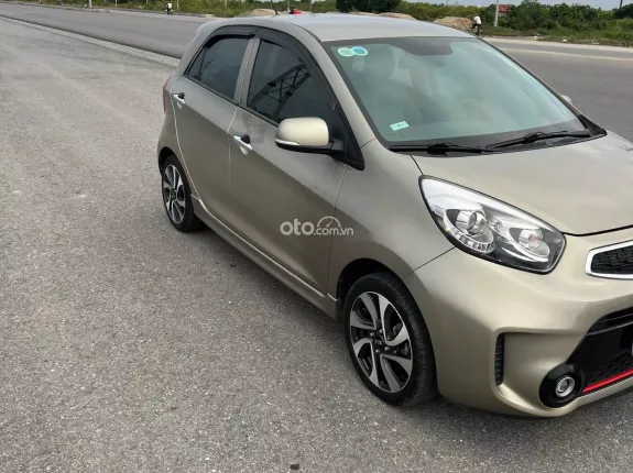 Kia Morning Si 1.25 MT 2018 - Xe tư nhân một chủ từ mới. Xe còn rất mới, odo 8 vạn. Máy số keo chỉ zin tuyệt