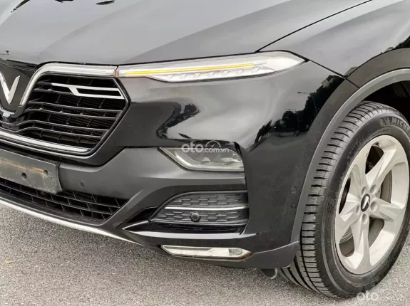 VinFast LUX SA2.0 Nâng cao 2022 - Bầu trời công nghệ!