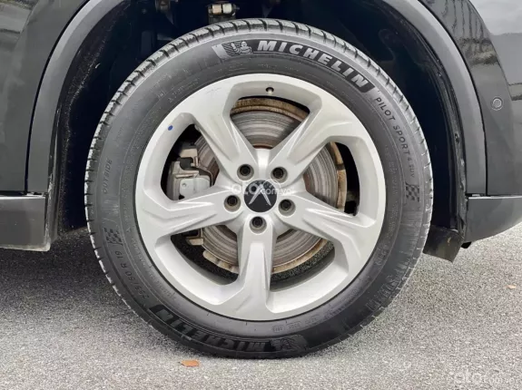 VinFast LUX SA2.0 Nâng cao 2022 - Bầu trời công nghệ!