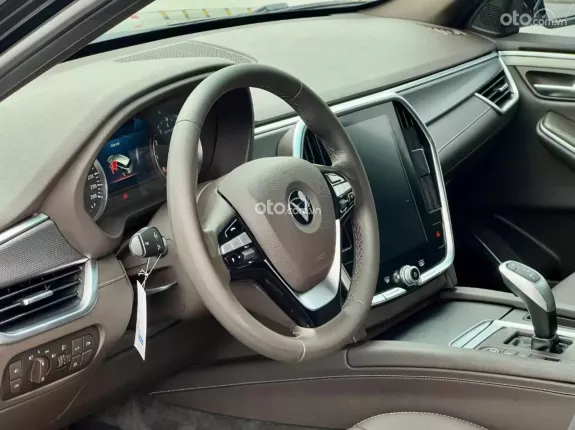 VinFast LUX SA2.0 Nâng cao 2022 - Bầu trời công nghệ!