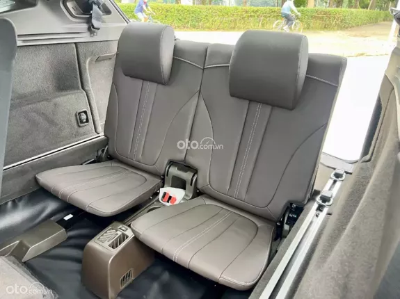 VinFast LUX SA2.0 Nâng cao 2022 - Bầu trời công nghệ!