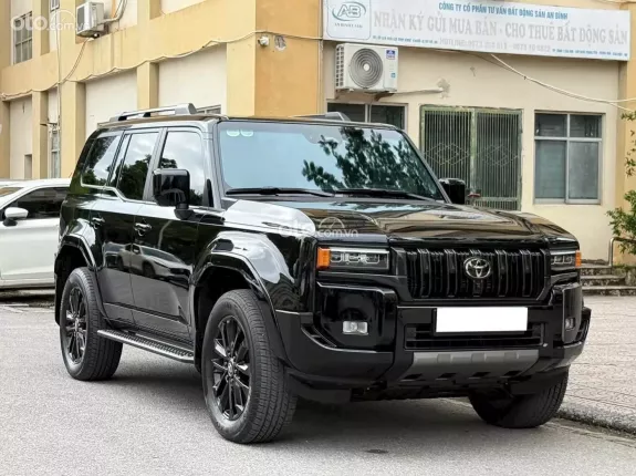 Toyota Land Cruiser Prado 2025 - Xe lướt zin cả xe. Tiết kiệm 300 triệu
