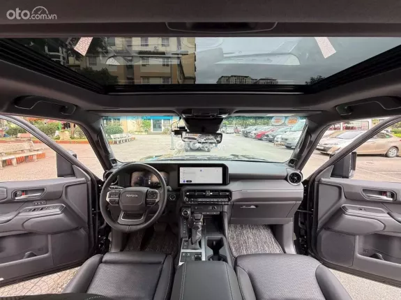 Toyota Land Cruiser Prado 2025 - Xe lướt zin cả xe. Tiết kiệm 300 triệu