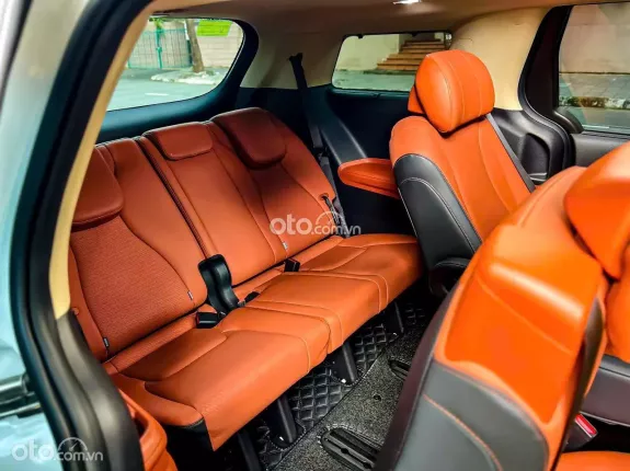 Kia Carnival 3.5G Signature 2023 - Odo 47.000 km, cực kỳ mới