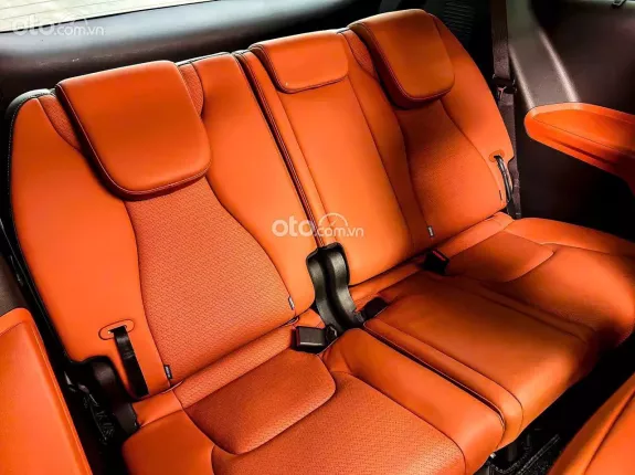 Kia Carnival 3.5G Signature 2023 - Odo 47.000 km, cực kỳ mới