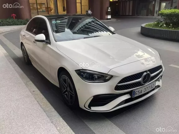 Mercedes-Benz C300 AMG 2022 - Lăn bánh 26.000 Kilomet