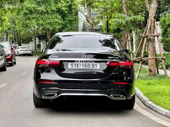 Mercedes-Benz E300 2021 - Nội thất Da nâu siêu hiếm – độc bản, đẳng cấp