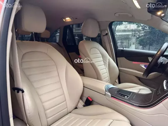 Mercedes-Benz GLC 200 4Matic 2021 - Bản Full kịch đồ – Cực hiếm