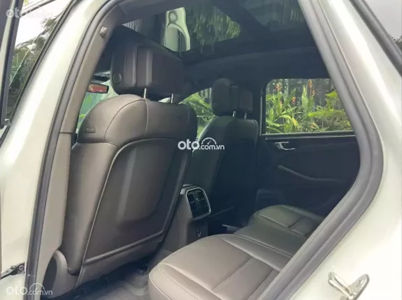 Porsche Macan 2022 - Xe đã lăn bánh đúng 10.666km full Ls bảo dưỡng