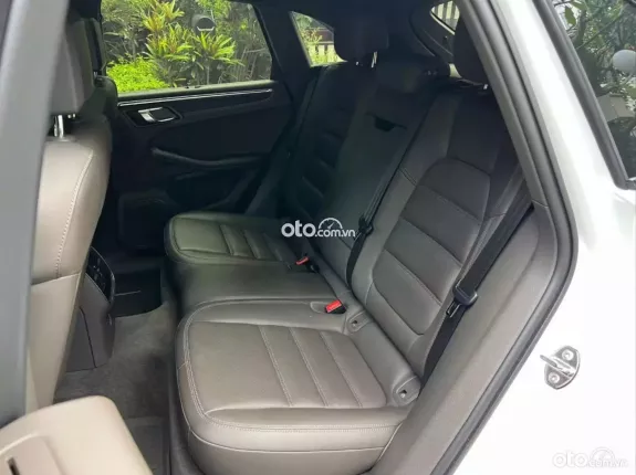Porsche Macan 2022 - Xe đã lăn bánh đúng 10.666km full Ls bảo dưỡng