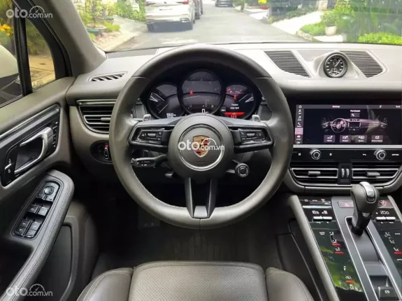 Porsche Macan 2022 - Xe đã lăn bánh đúng 10.666km full Ls bảo dưỡng