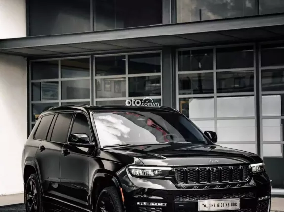 Jeep Cherokee 2023 - Xe mới lăn bánh 2,5v km
