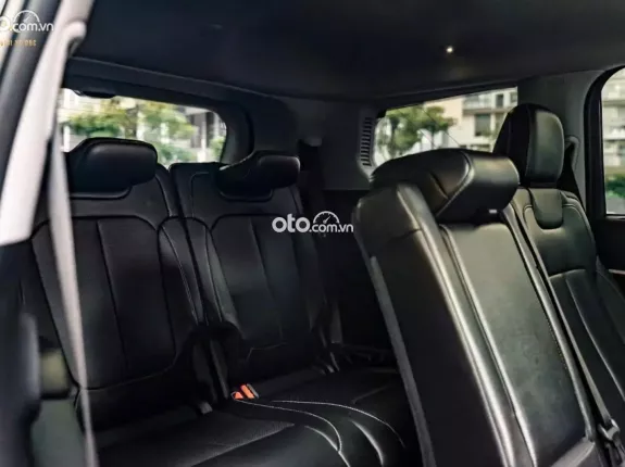 Jeep Cherokee 2023 - Xe mới lăn bánh 2,5v km