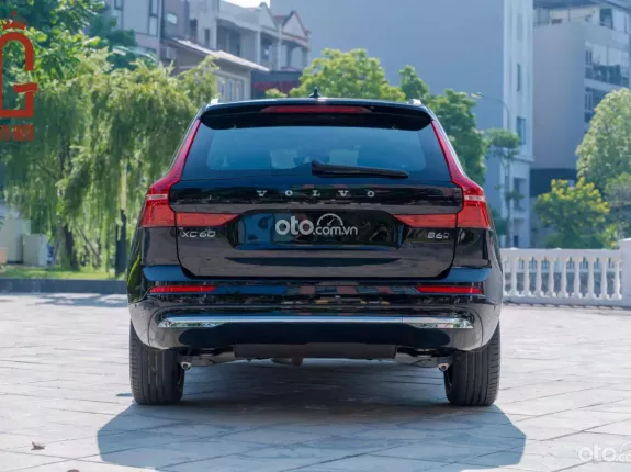 Volvo XC60 B6 AWD Inscription 2021 - Thế hệ mới